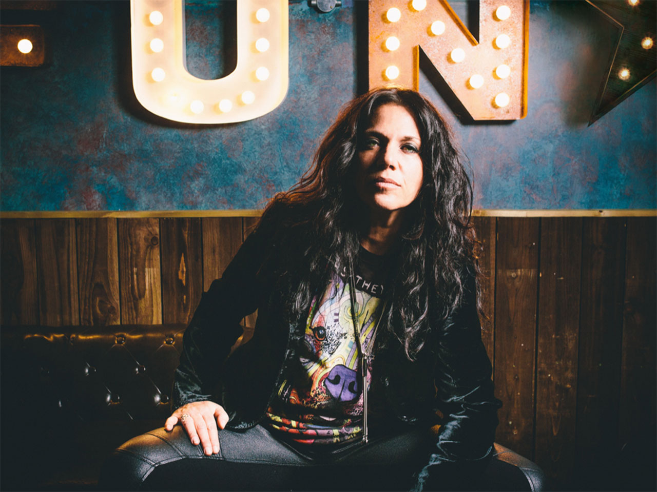 SARI SCHORR